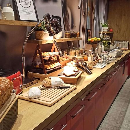 Ibis Toulon La Seyne Sur Mer Zewnętrze zdjęcie