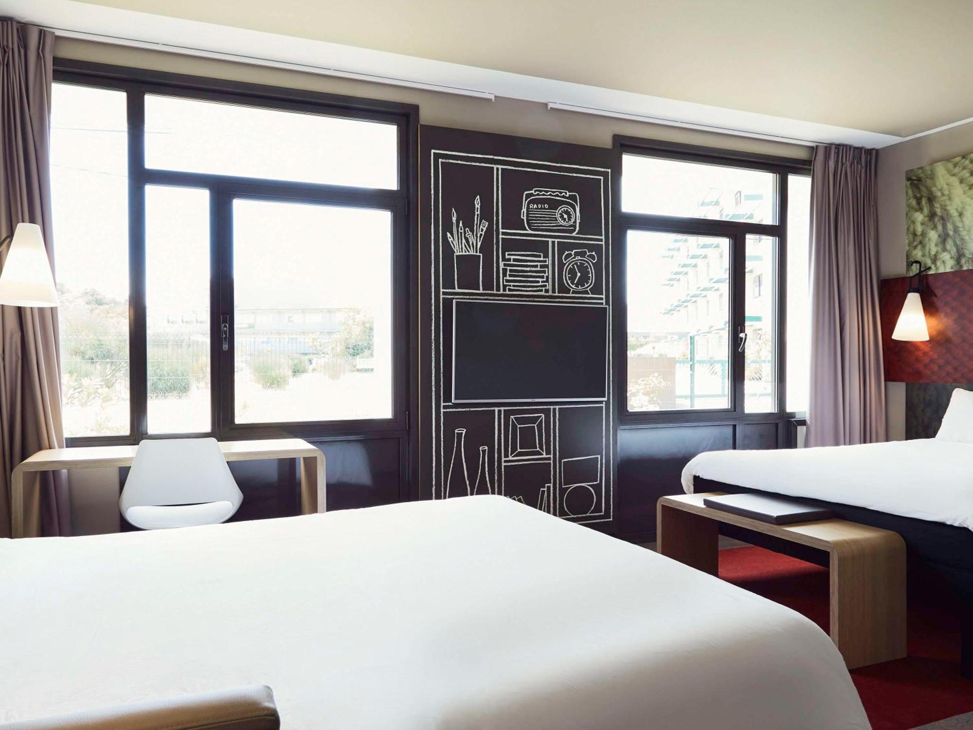 Ibis Toulon La Seyne Sur Mer Zewnętrze zdjęcie