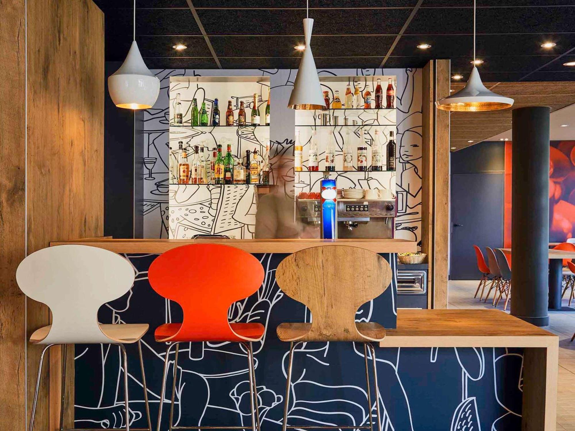 Ibis Toulon La Seyne Sur Mer Zewnętrze zdjęcie