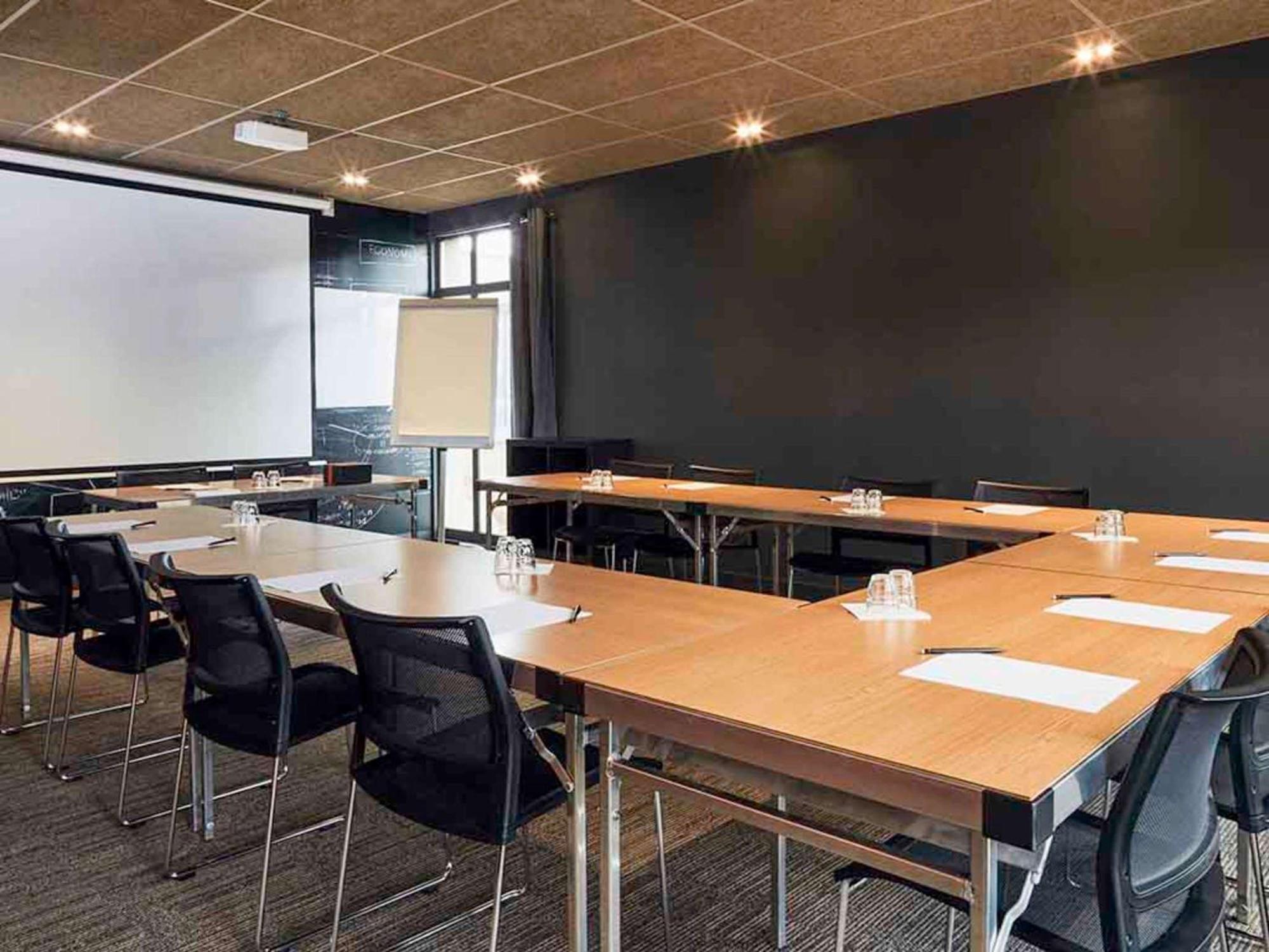 Ibis Toulon La Seyne Sur Mer Zewnętrze zdjęcie